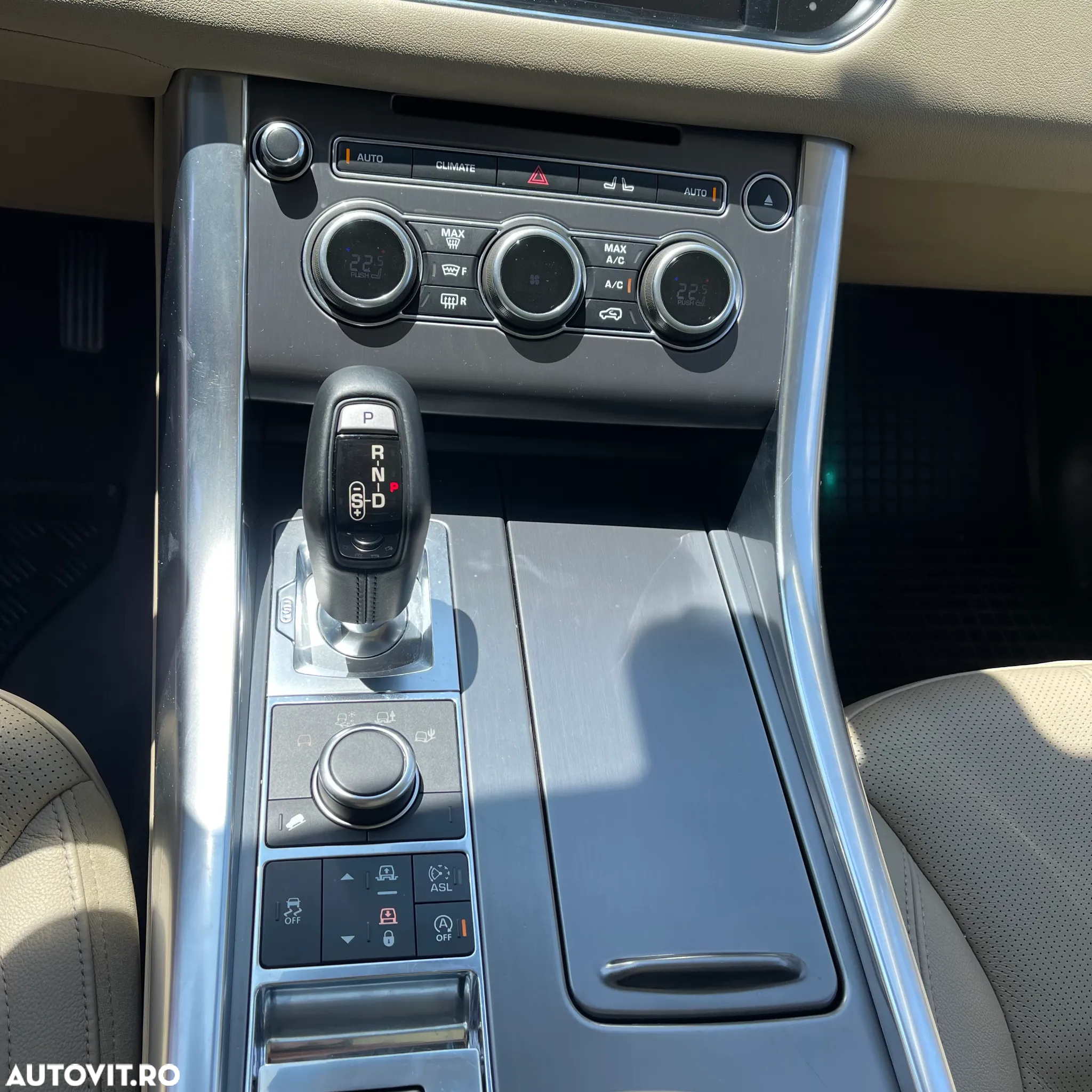 Land Rover Range Rover Sport 3.0 I TDV6 SE - 16