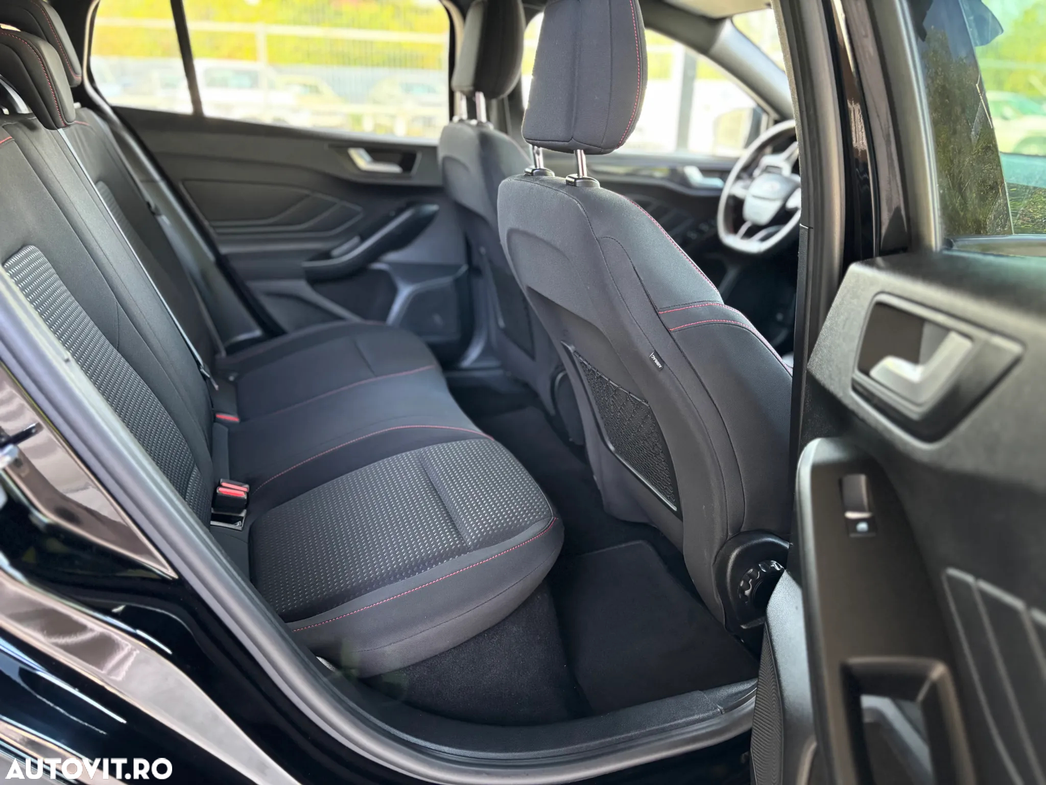 Ford Focus 1.5 EcoBlue ST-Line - 16