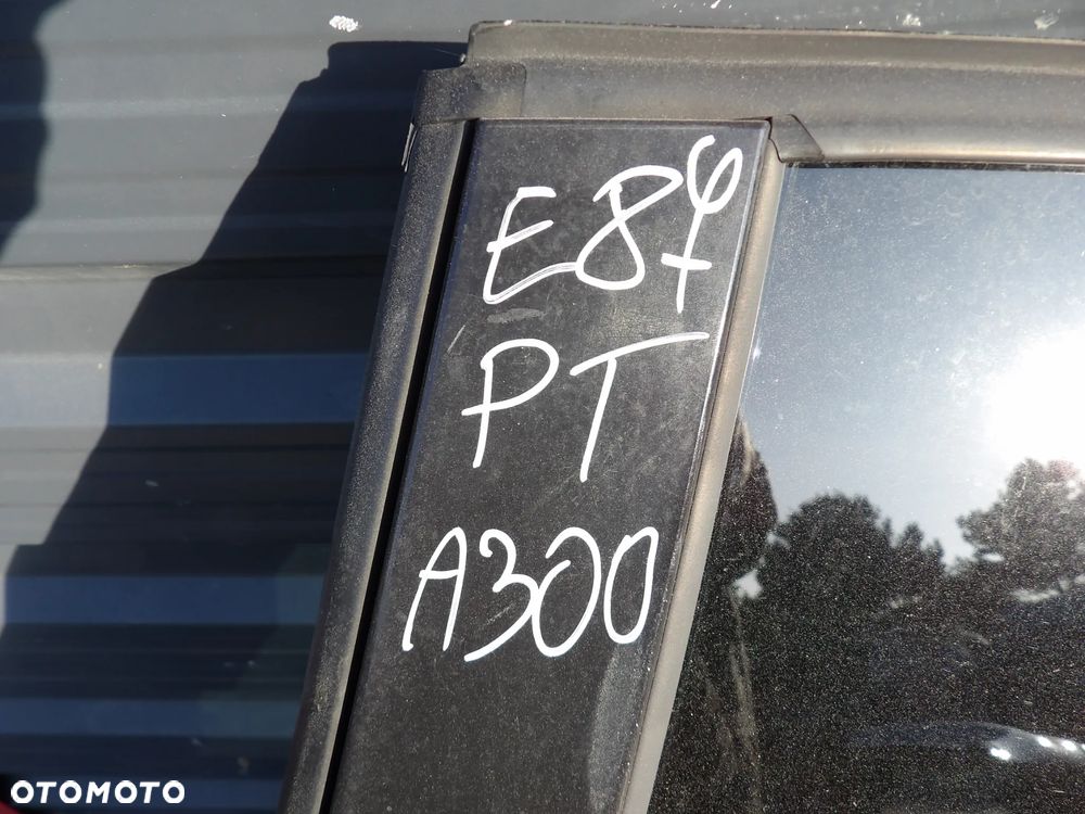 BMW - E87 - KOLOR A300 - DRZWI PRAWY TYŁ - 2