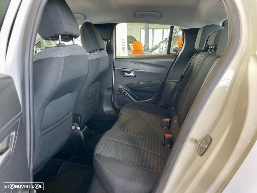 Peugeot 208 1.2 PureTech Active Pack - 23