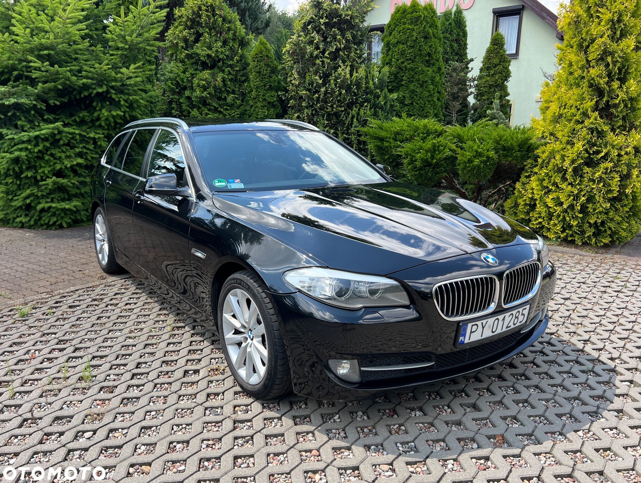 BMW Seria 5 520d Touring - 1