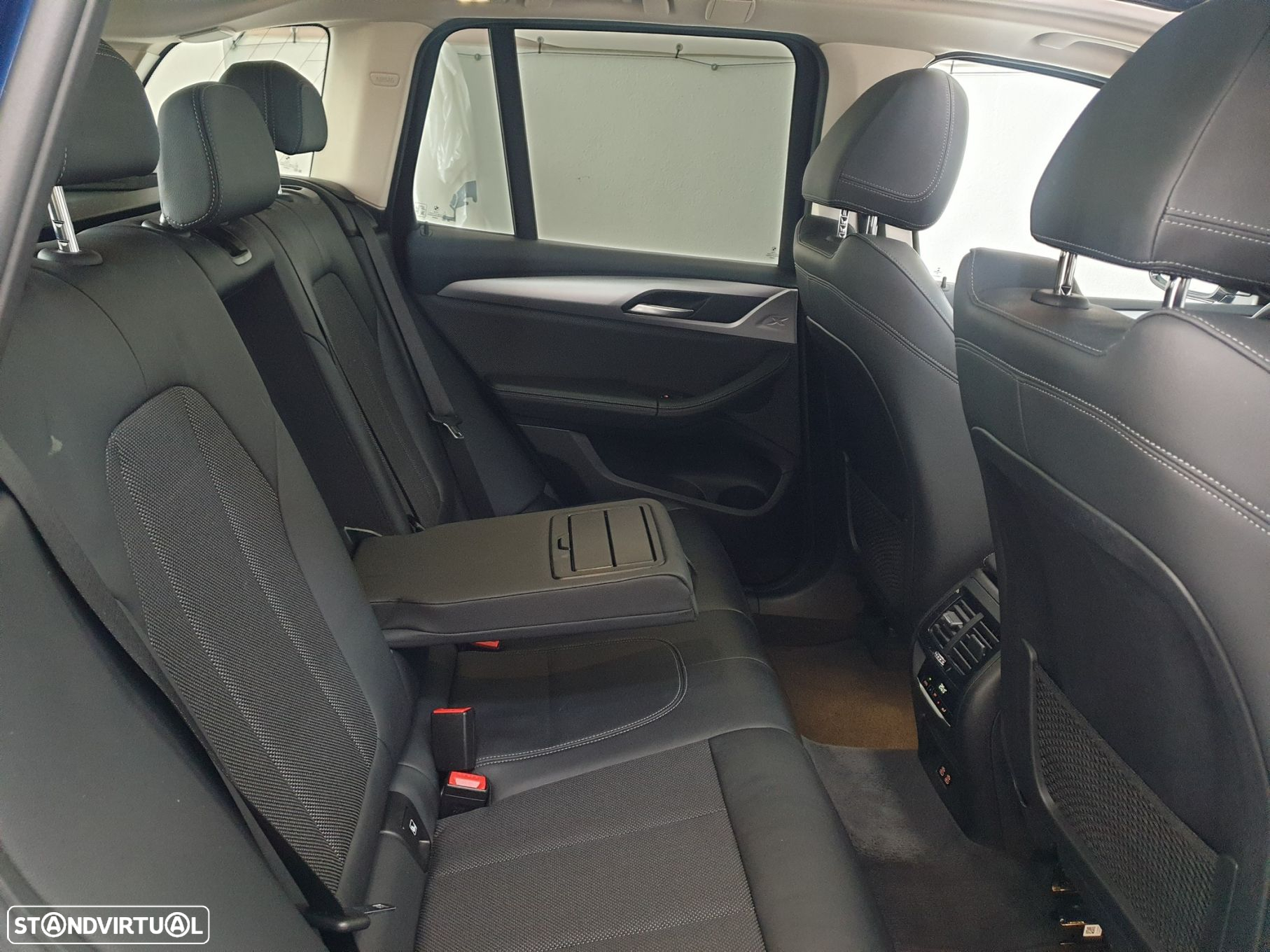 BMW X3 18 d sDrive Auto - 28