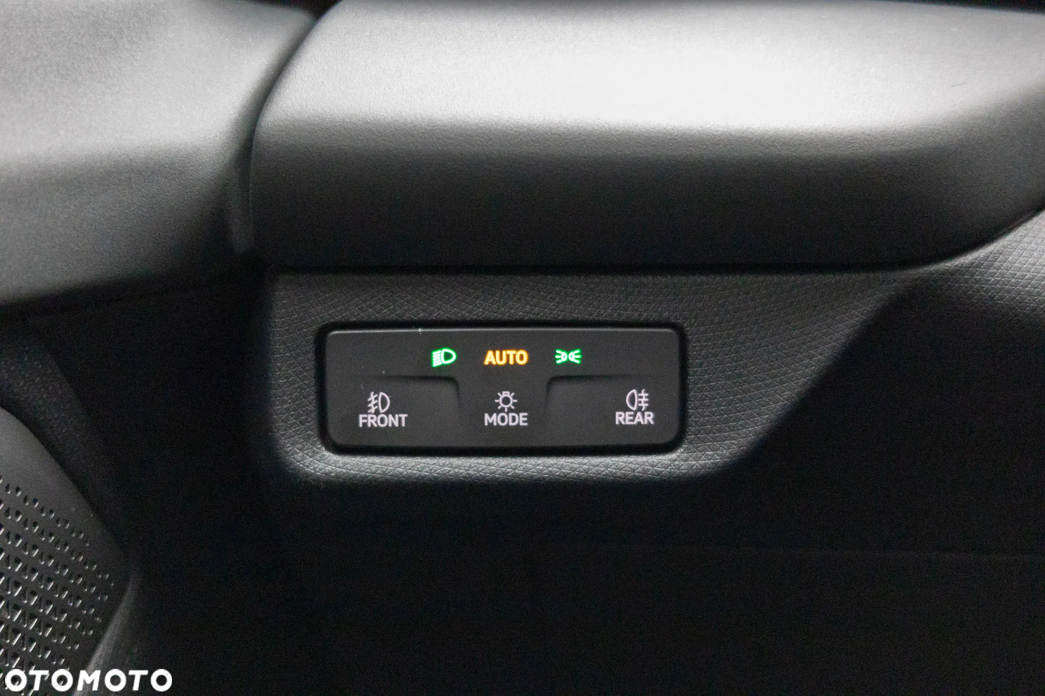 Cupra Terramar 2.0 TSI 4Drive DSG VZ - 32