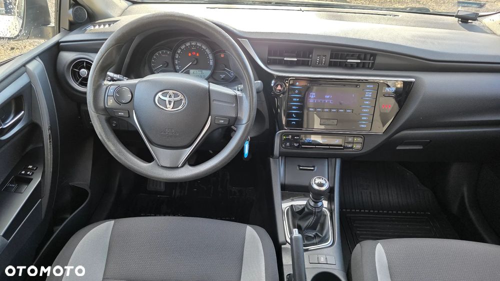 Toyota Auris 1.33 VVT-i Life - 12