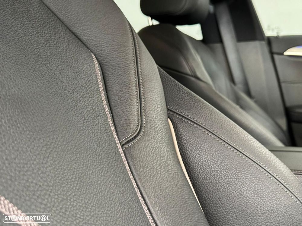 BMW 530 e iPerformance Pack M - 26