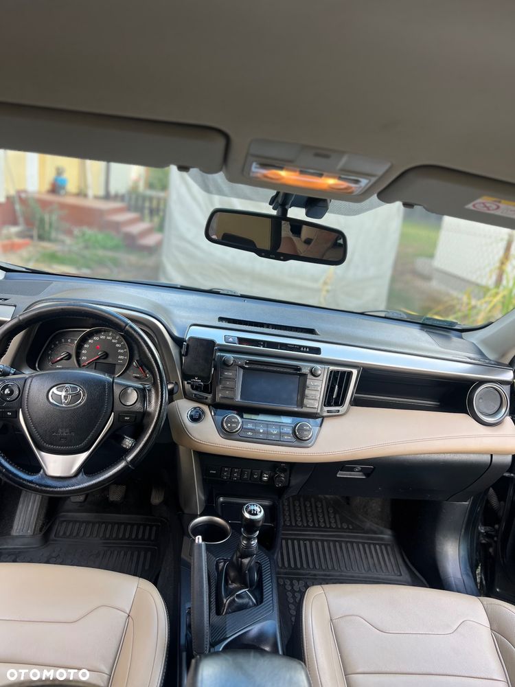 Toyota RAV4 2.0 D-4D Prestige - 7