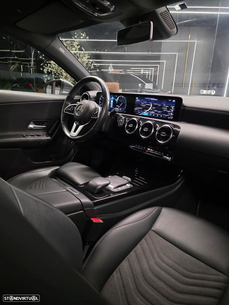 Mercedes-Benz A 250 e Progressive - 12
