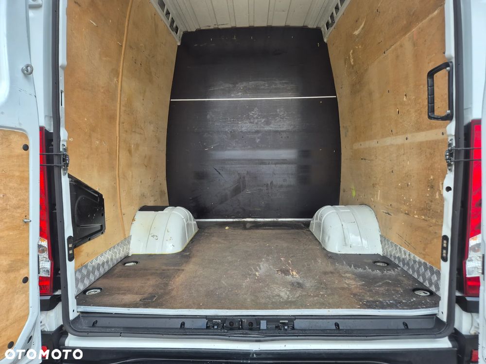 Iveco IVECO 35C15 BRYGADÓWKA KLIMATRONIK WEBASTO BLOKADA MOSTU - 30