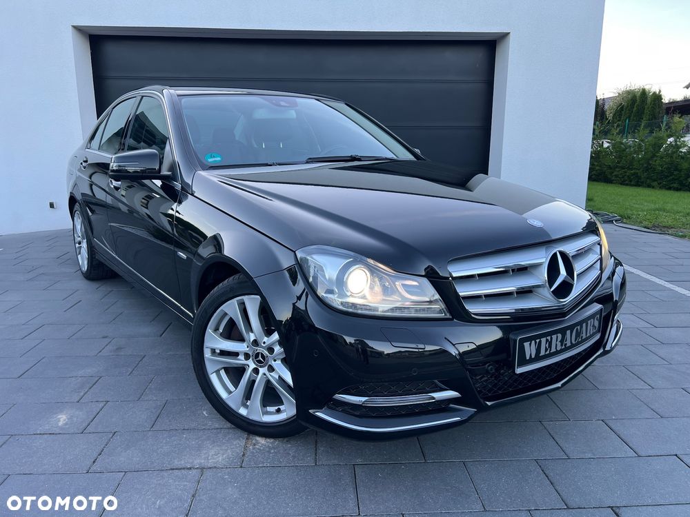 Mercedes-Benz Klasa C 180 CGI Automatik BlueEFFICIENCY Avantgarde - 2