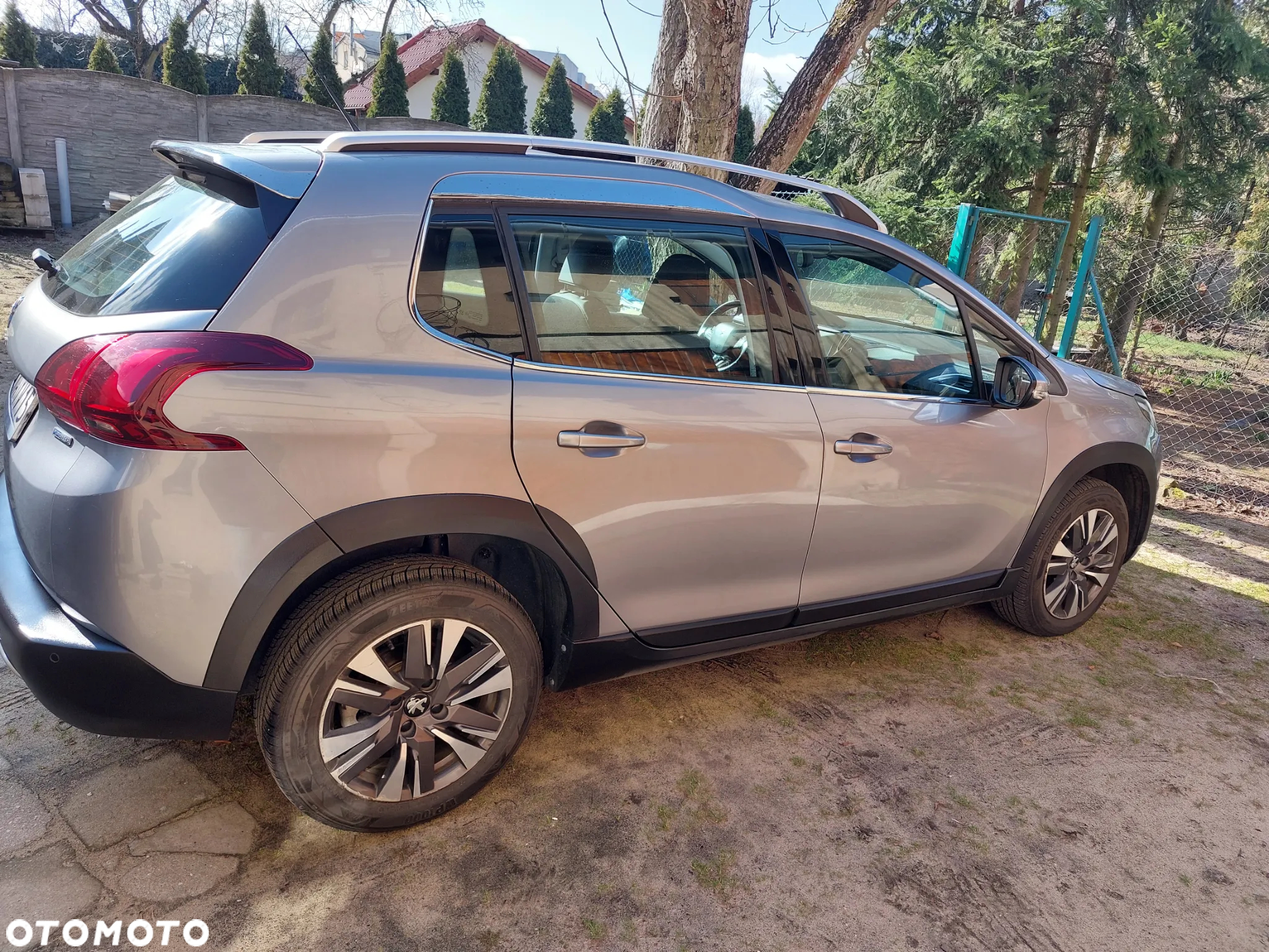 Peugeot 2008 - 2