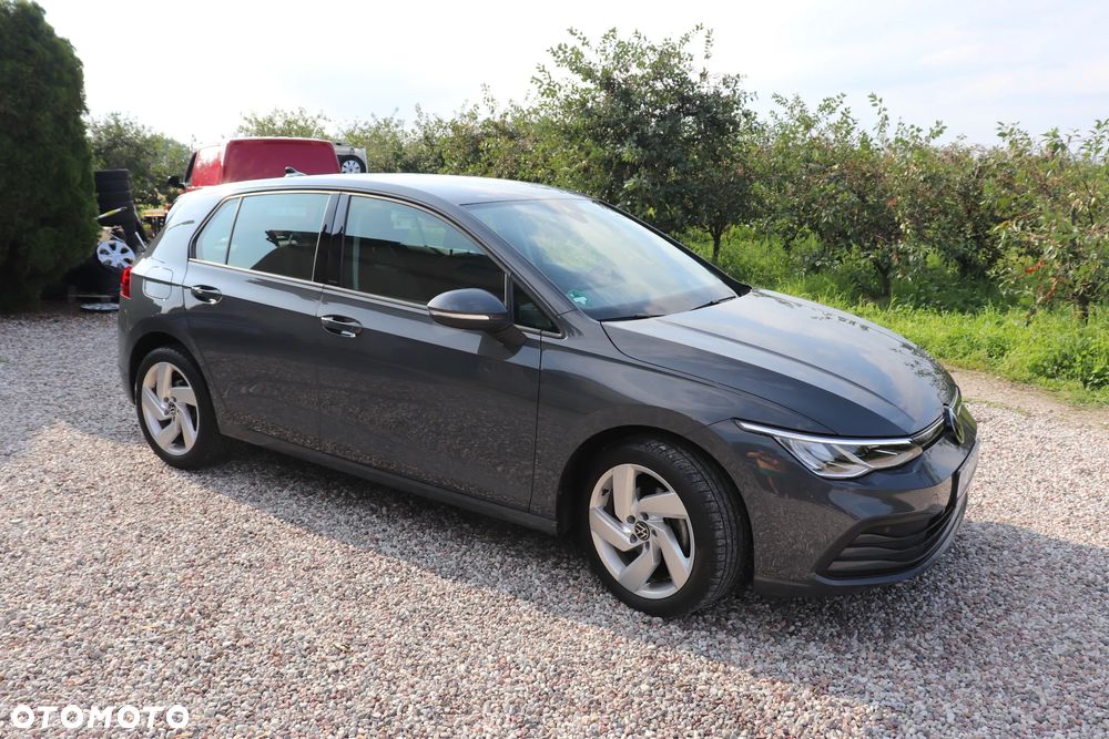 Volkswagen Golf 2.0 TDI SCR Life - 28