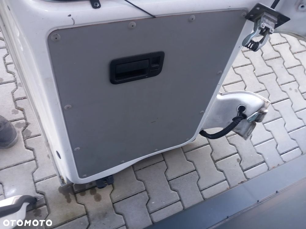 Drzwi tylne lewe prawe vw transporter t5 t5 lift idealne bez grama rdzy kompletne import Italy oryginał czesci Radom - 3