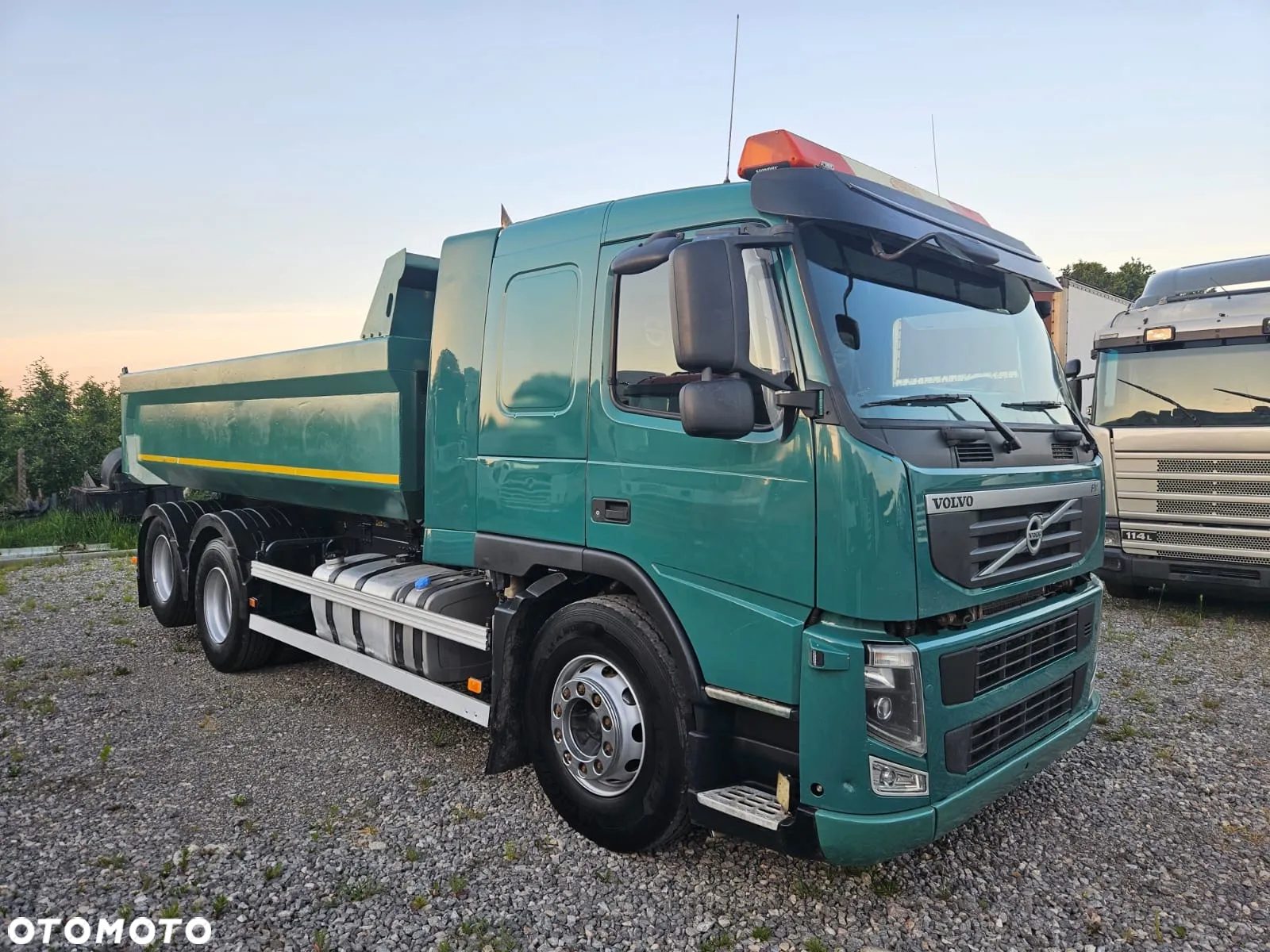 Volvo FM 340 6x2 - 2
