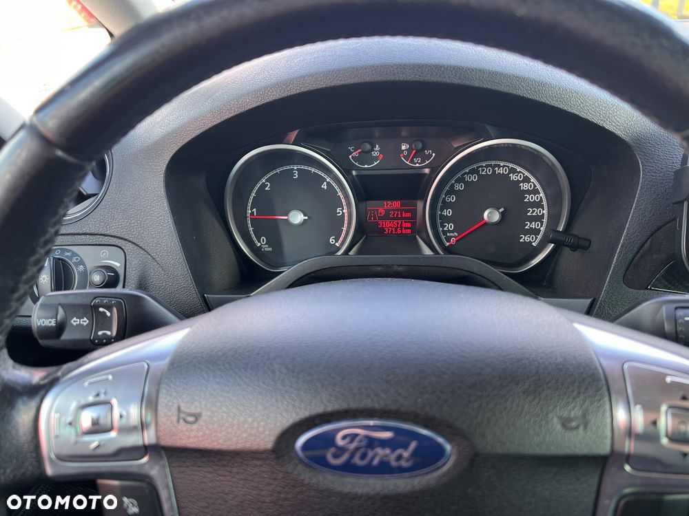 Ford Galaxy 2.0 TDCi Ghia - 15