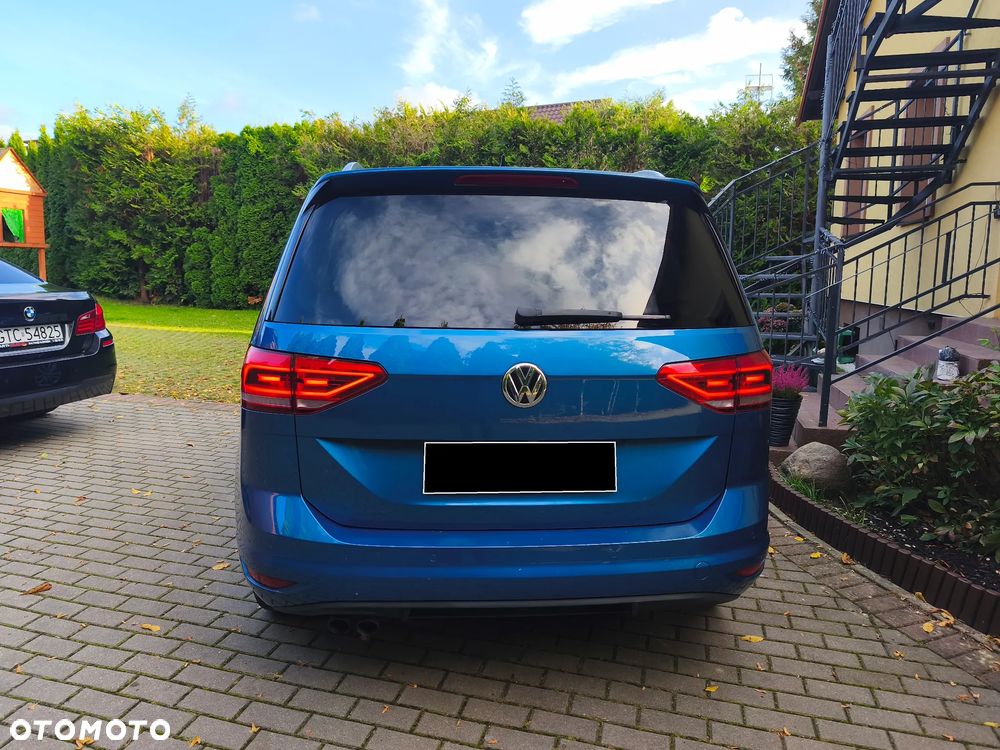 Volkswagen Touran 2.0 TDI SCR Highline - 6