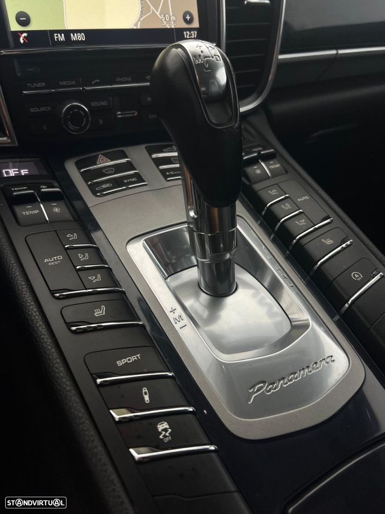 Porsche Panamera 3.0 V6 - 29