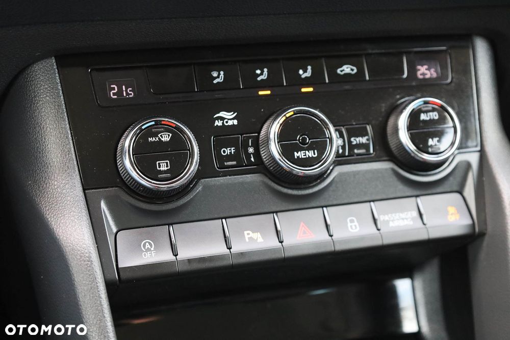 Skoda Karoq 2.0 TDI SCR 4x2 Style DSG - 30