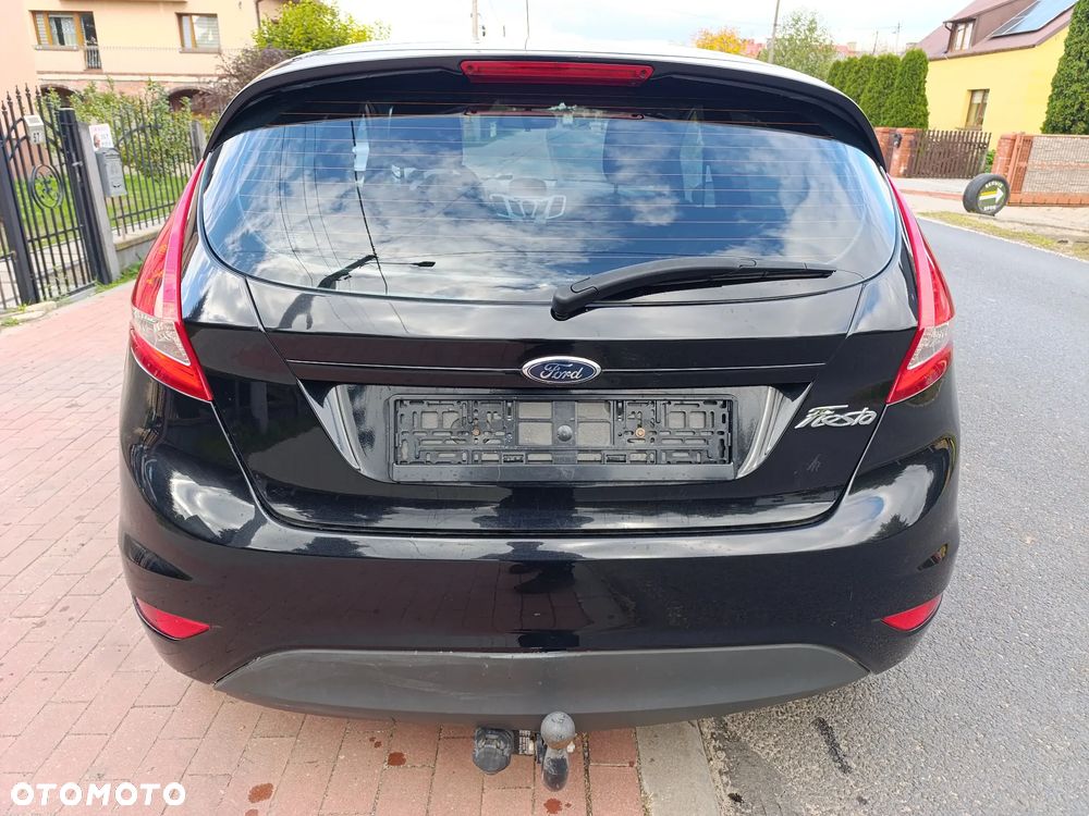 Ford Fiesta - 33