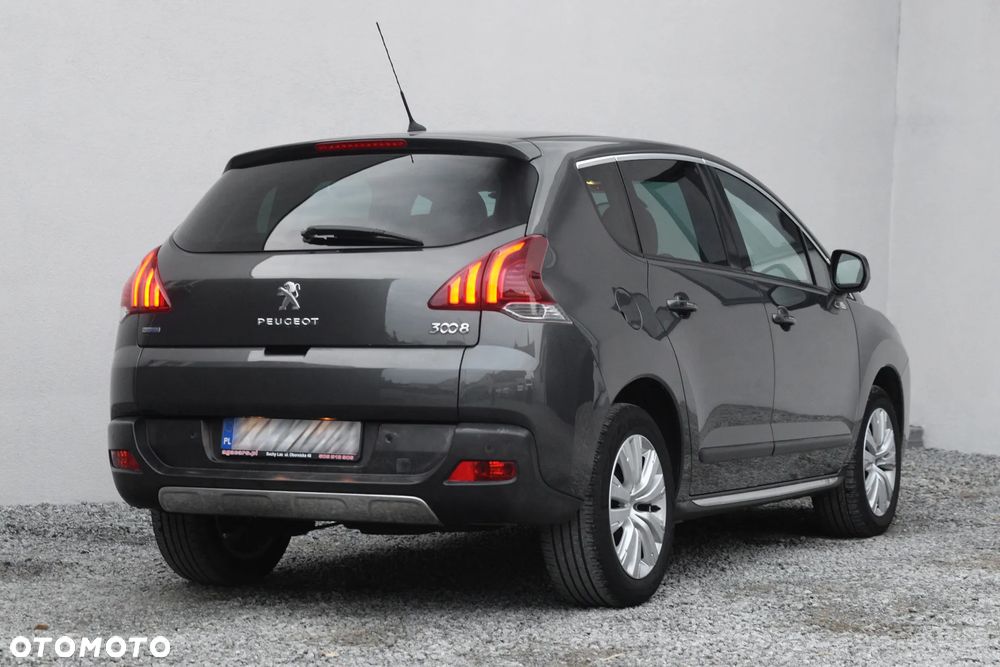 Peugeot 3008 1.6 BlueHDi Active S&S EAT6 - 14