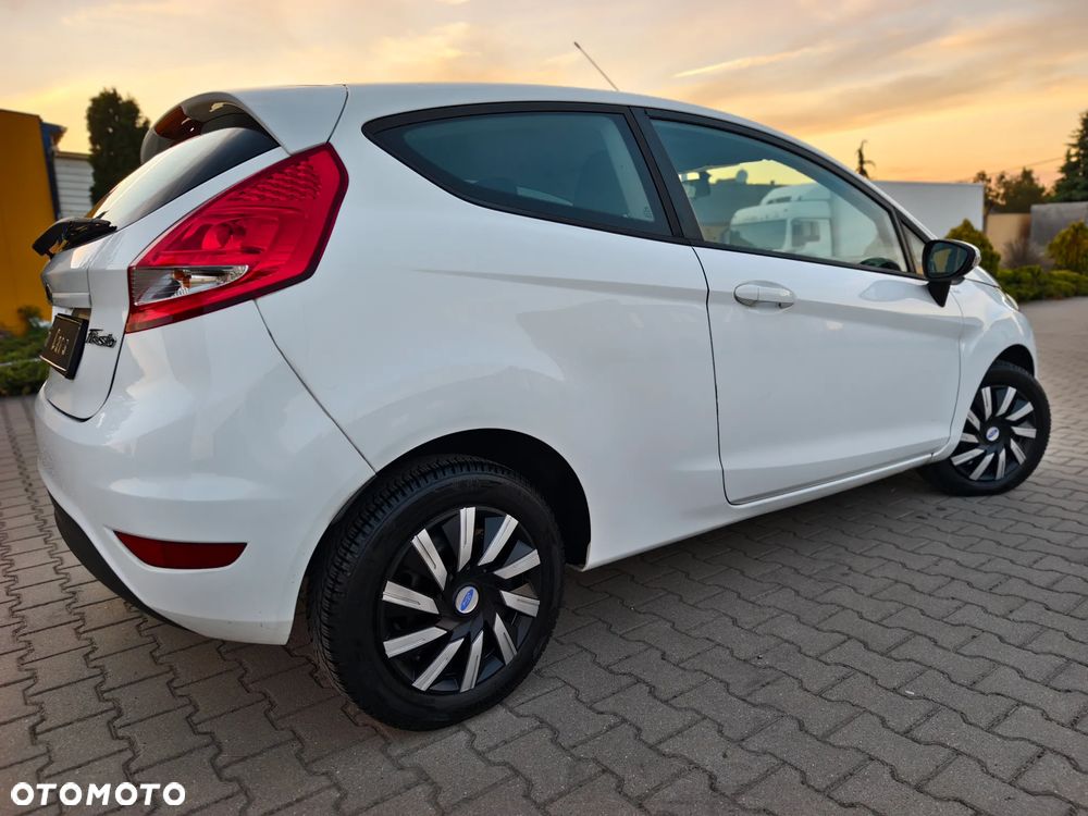 Ford Fiesta 1.25 Viva - 32