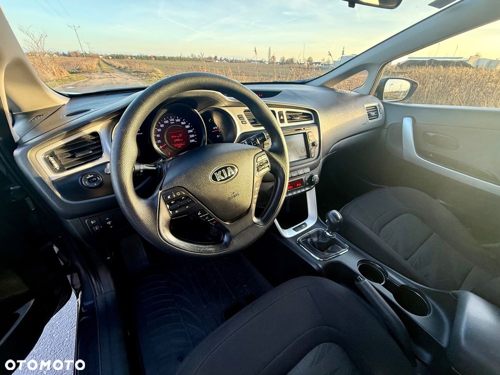 Kia Ceed 1.4 CVVT Spirit - 7