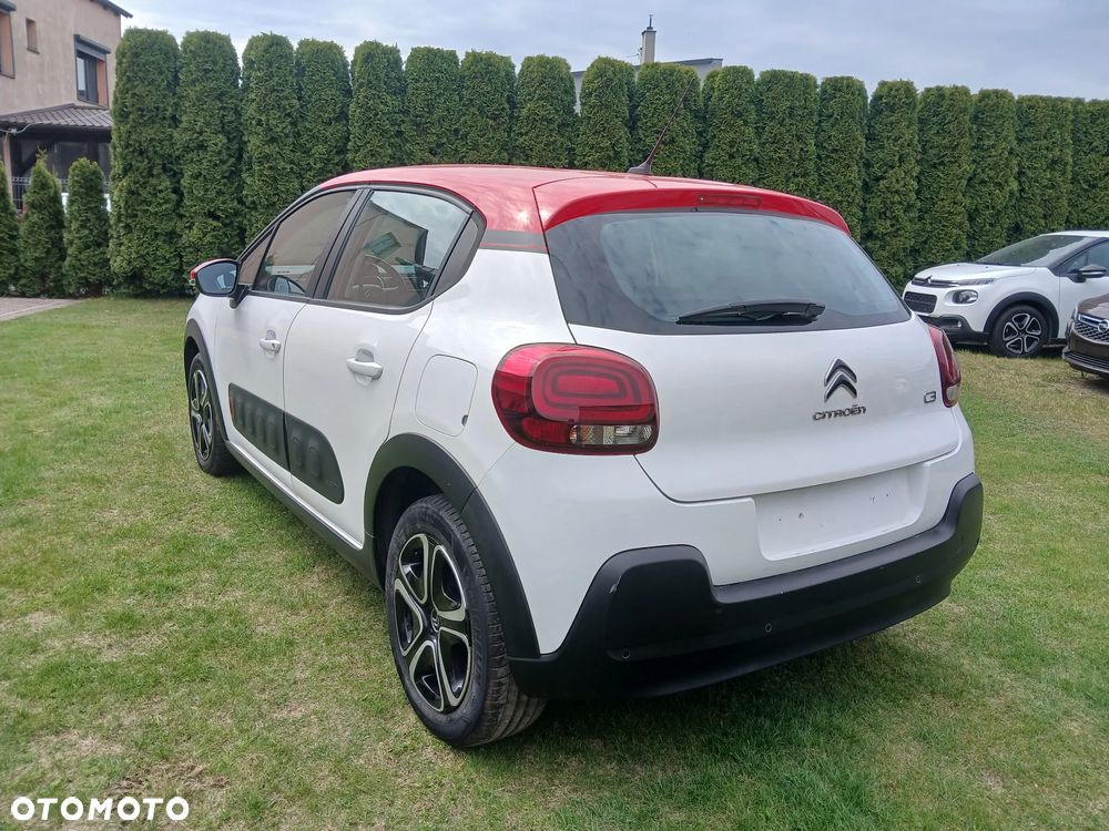 Citroën C3 1.2 PureTech Selection - 4