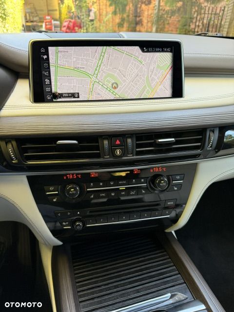 BMW X5 M M50d - 31