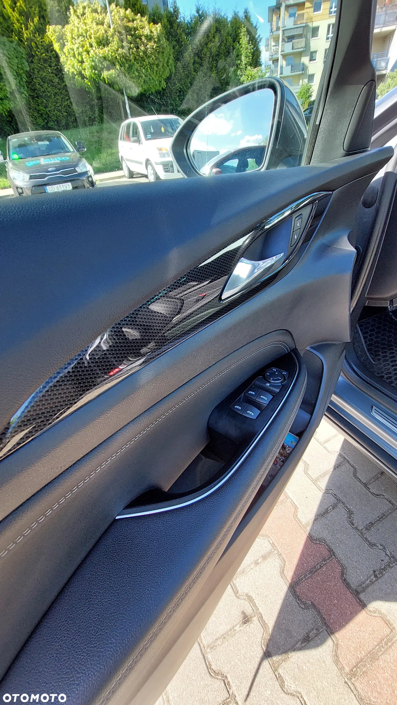 Opel Insignia - 10