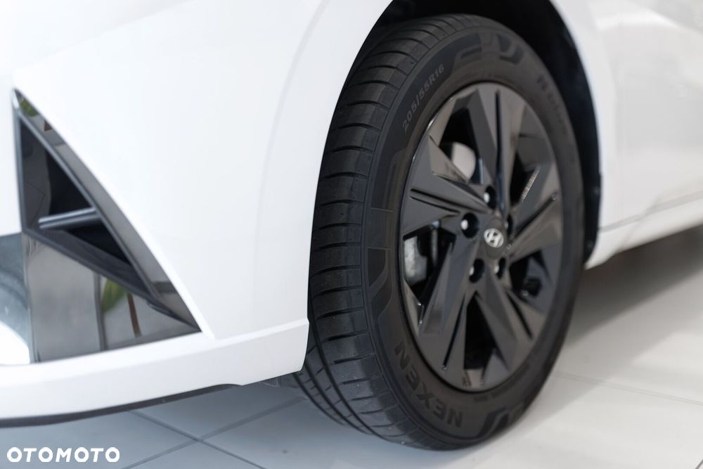 Hyundai Elantra 1.6 Modern - 14