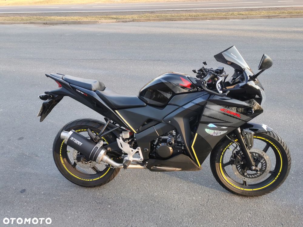 Honda CBR - 1