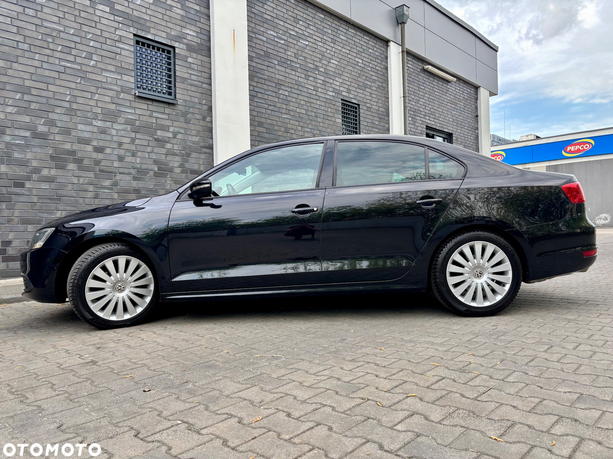 Volkswagen Jetta 1.2 TSI BMT Comfortline - 15