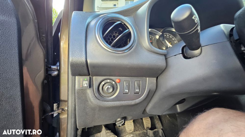 Dacia Logan 0.9 TCe SL Prestige PLUS - 11