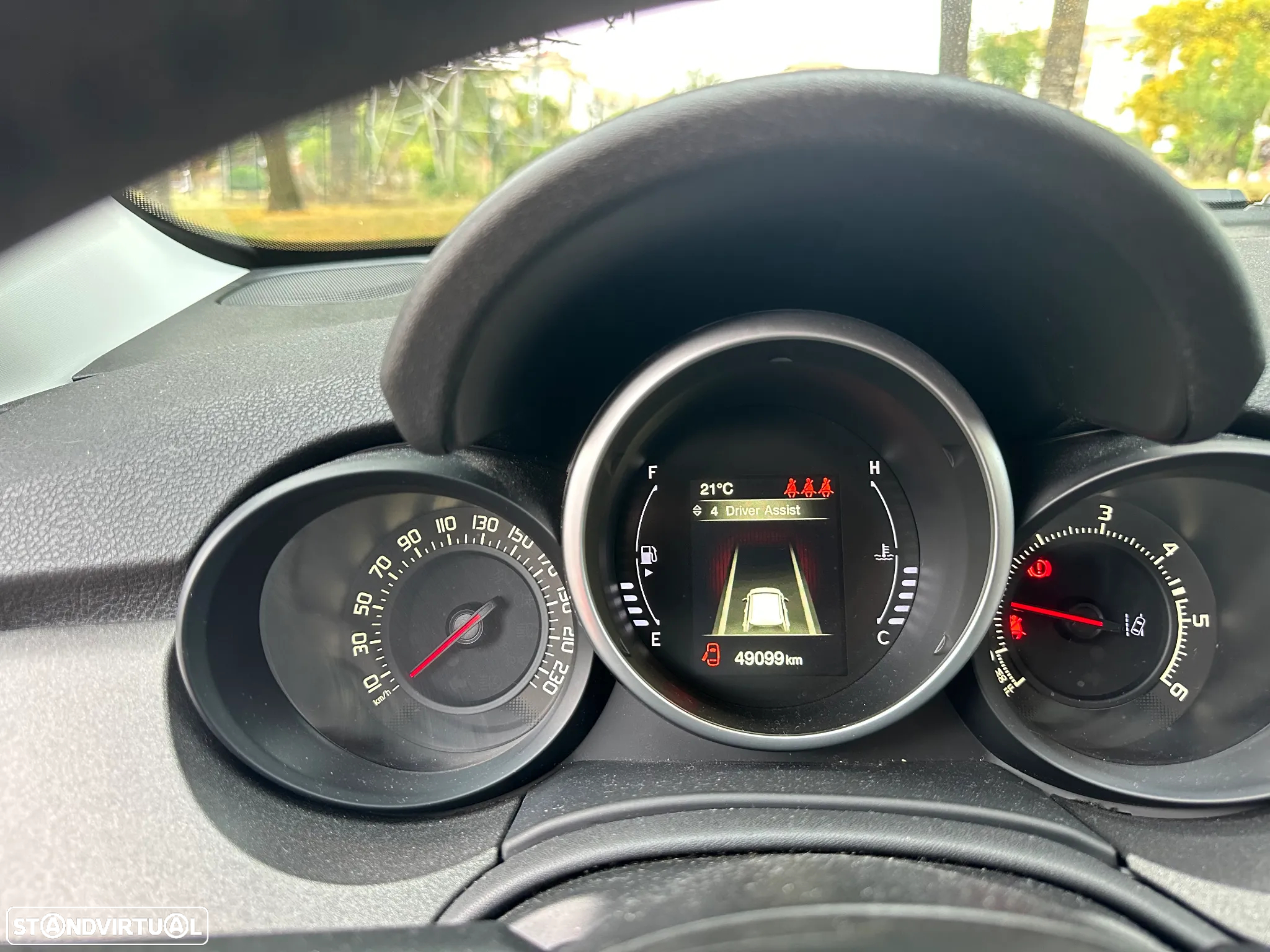 Fiat 500X 1.6 MJ Cross Plus S&S - 9