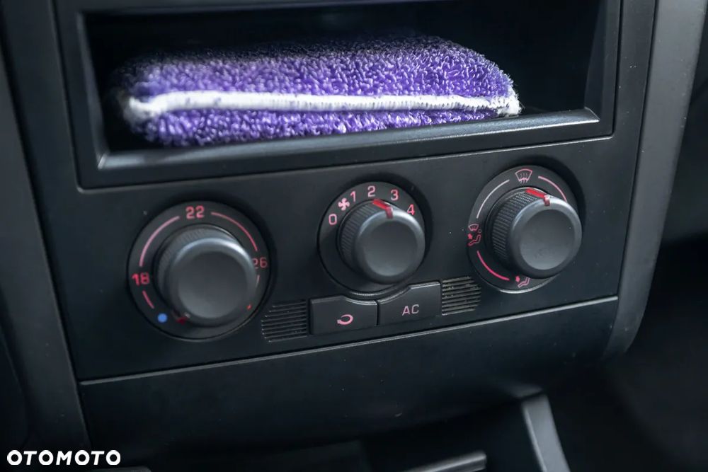 Seat Ibiza 1.4 16V Stylance - 20