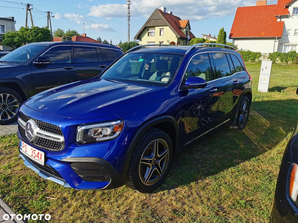Mercedes-Benz GLB 250 8G-DCT AMG Line - 1