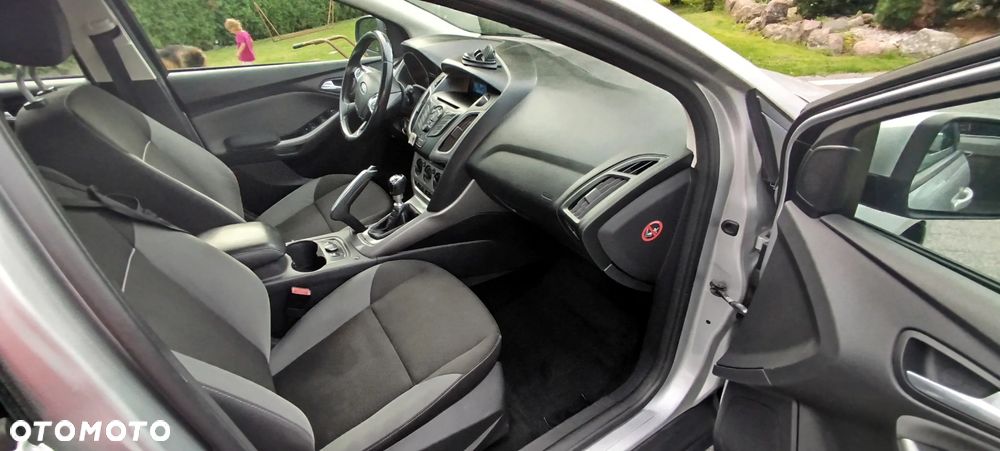 Ford Focus 1.6 EcoBoost Edition - 10