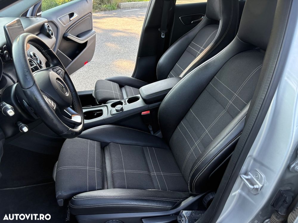 Mercedes-Benz A - 10