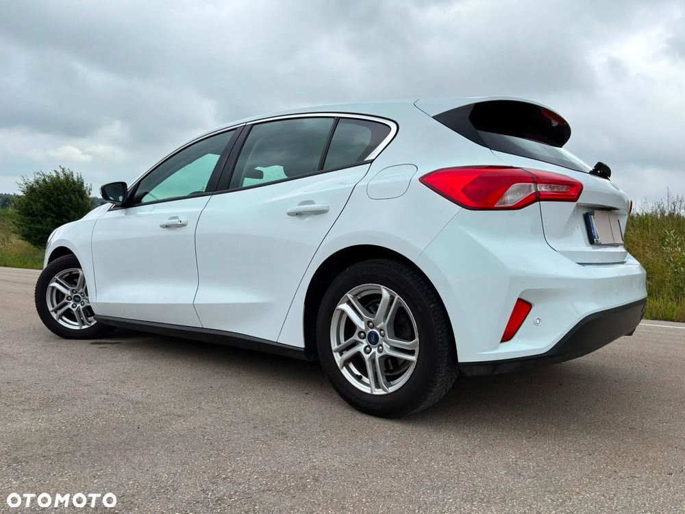 Ford Focus 1.5 TDCi SYNC Edition - 4