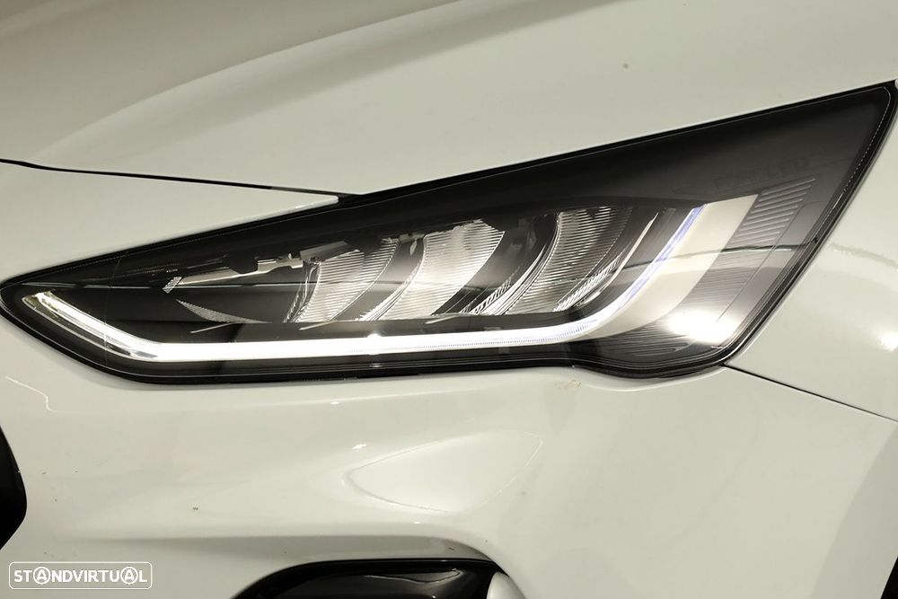 Ford Focus 1.0 EcoBoost MHEV ST-Line X Aut. - 6
