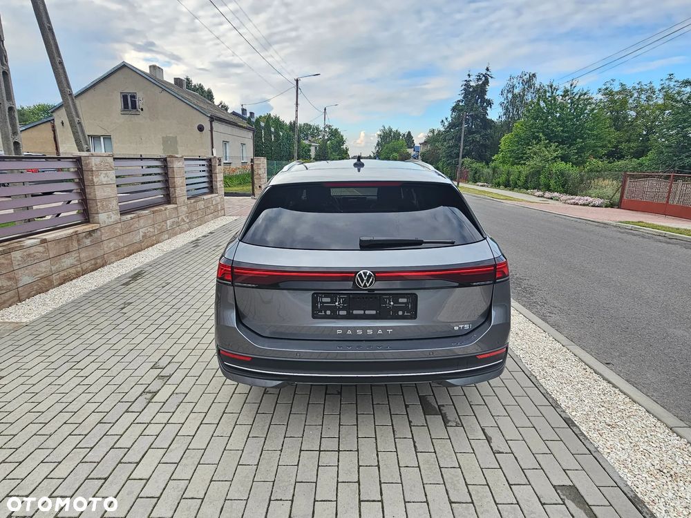 Volkswagen Passat 1.5 TSI EVO Elegance DSG - 5