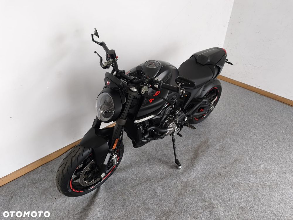 Ducati Monster - 9