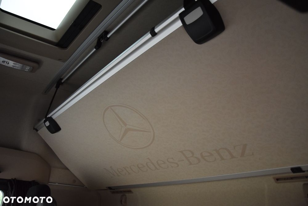 Mercedes-Benz ACTROS GIGASPACE / MP5 / 1848 / KLIMA POST. / XENON / VIRTUAL COCPIT / NAVI / SERWISOWANY W ASO MB / SALON PL / FULL WERSJA / JAK NOWY - 29