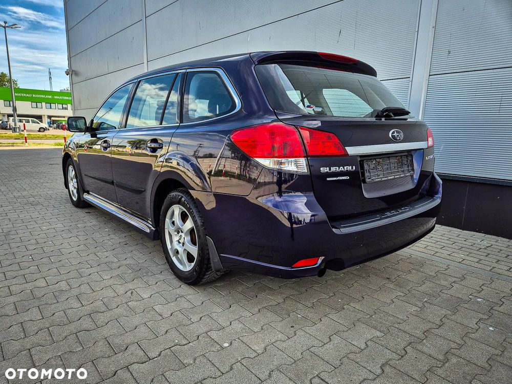Subaru Legacy 2.0i Trend - 8