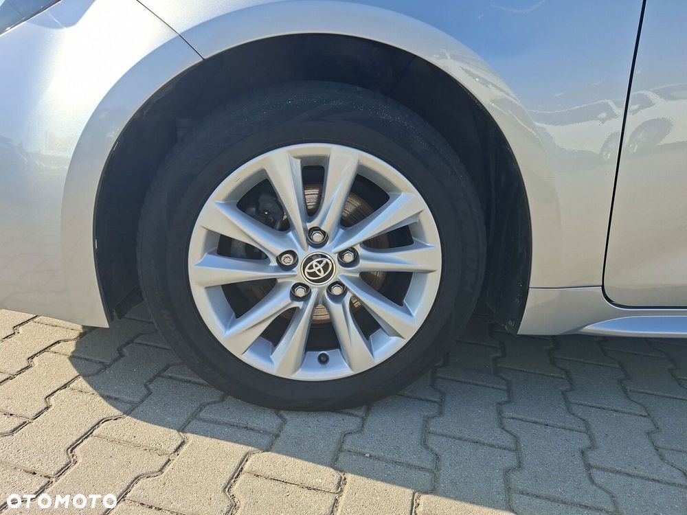 Toyota Corolla 1.8 Hybrid Comfort - 19