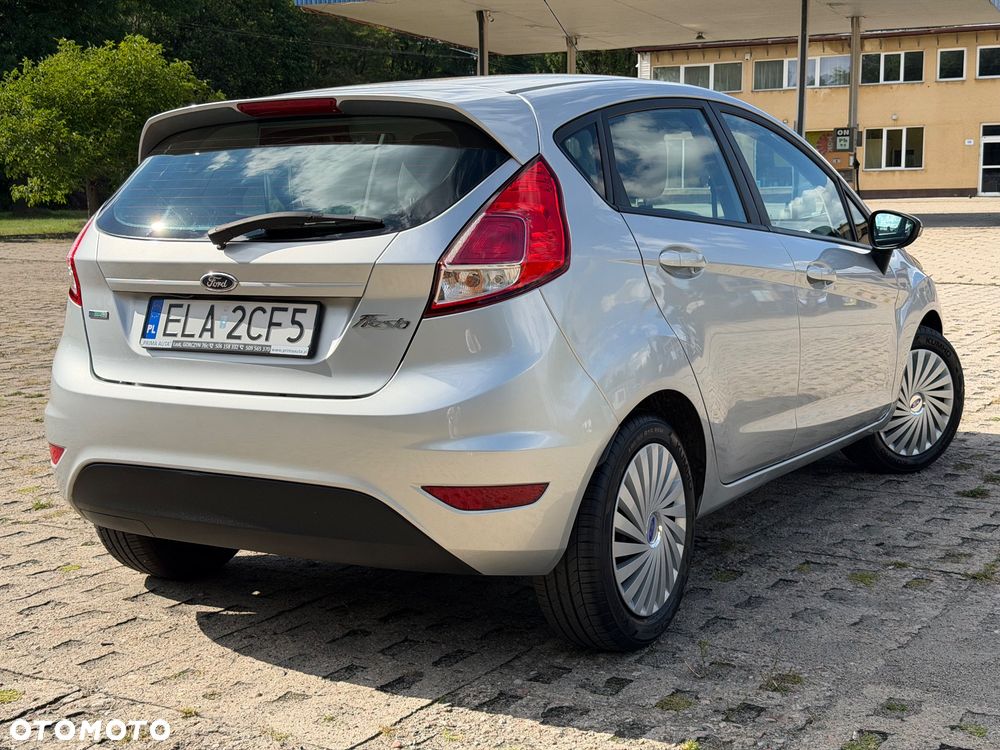 Ford Fiesta - 13