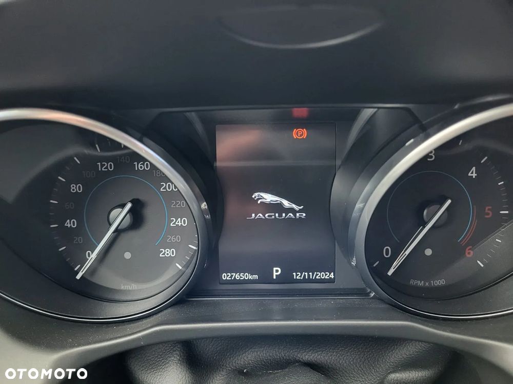 Jaguar XF 2.0 i4D AWD R-Sport - 26