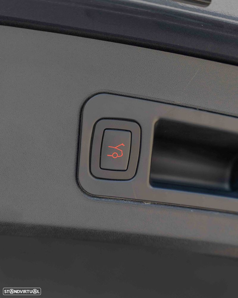 Tesla Model S P100D — fotografia 41