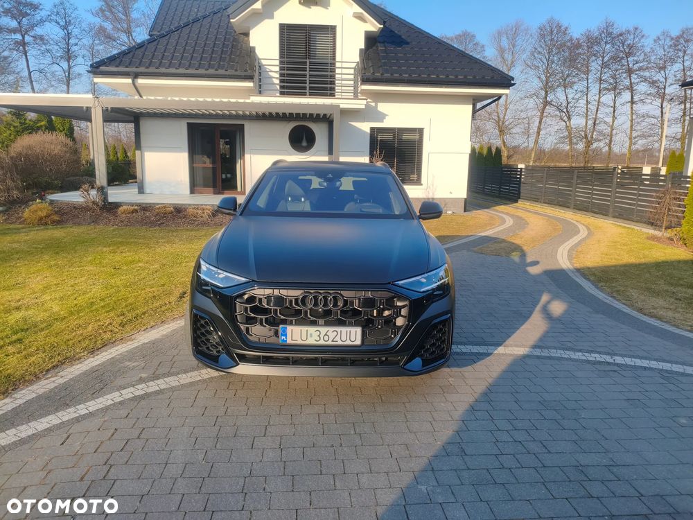 Audi Q8 55 TFSI e PHEV Quattro Tiptronic - 4
