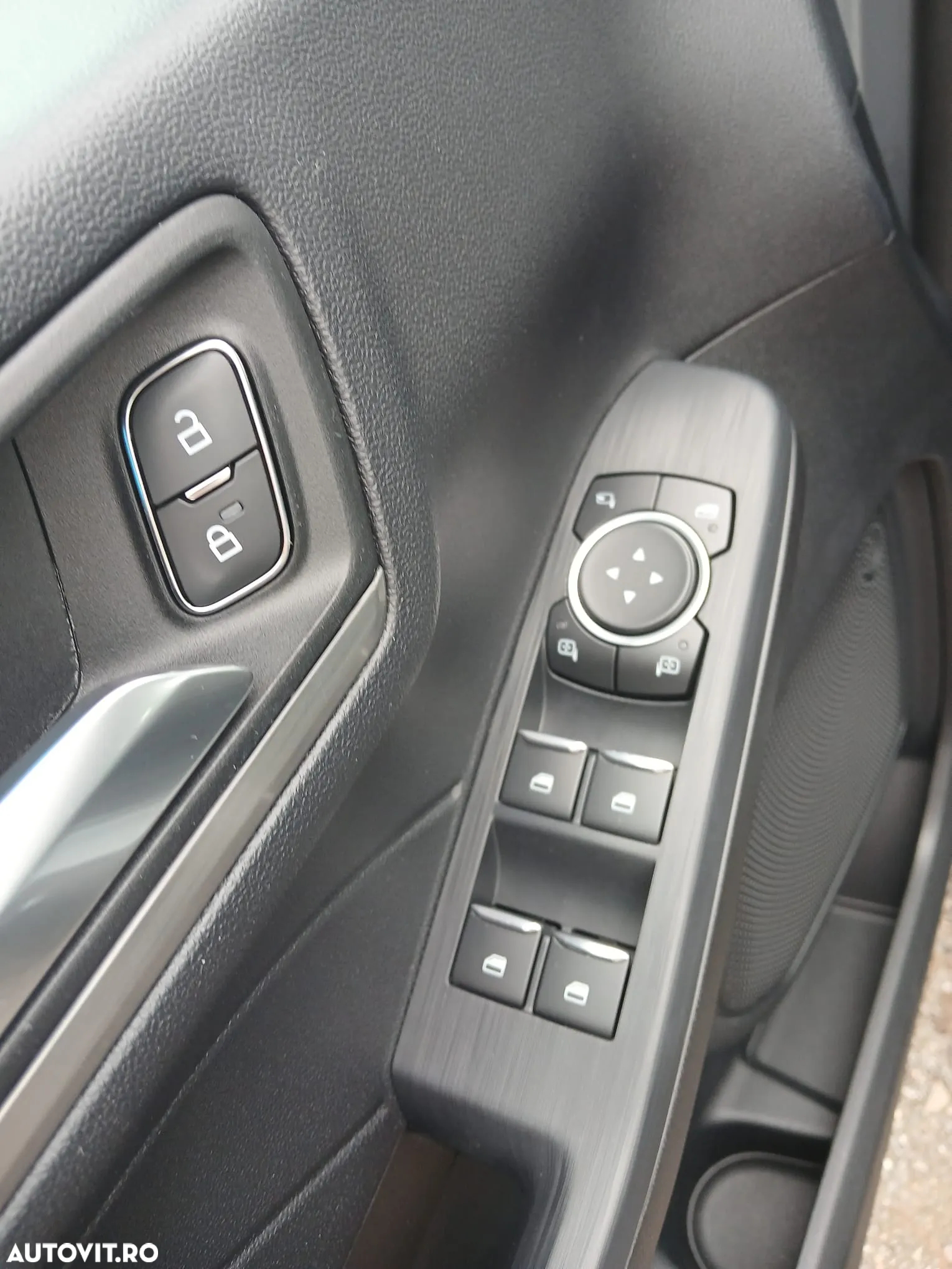 Ford Kuga 2.0 EcoBlue A8 AWD Titanium - 9