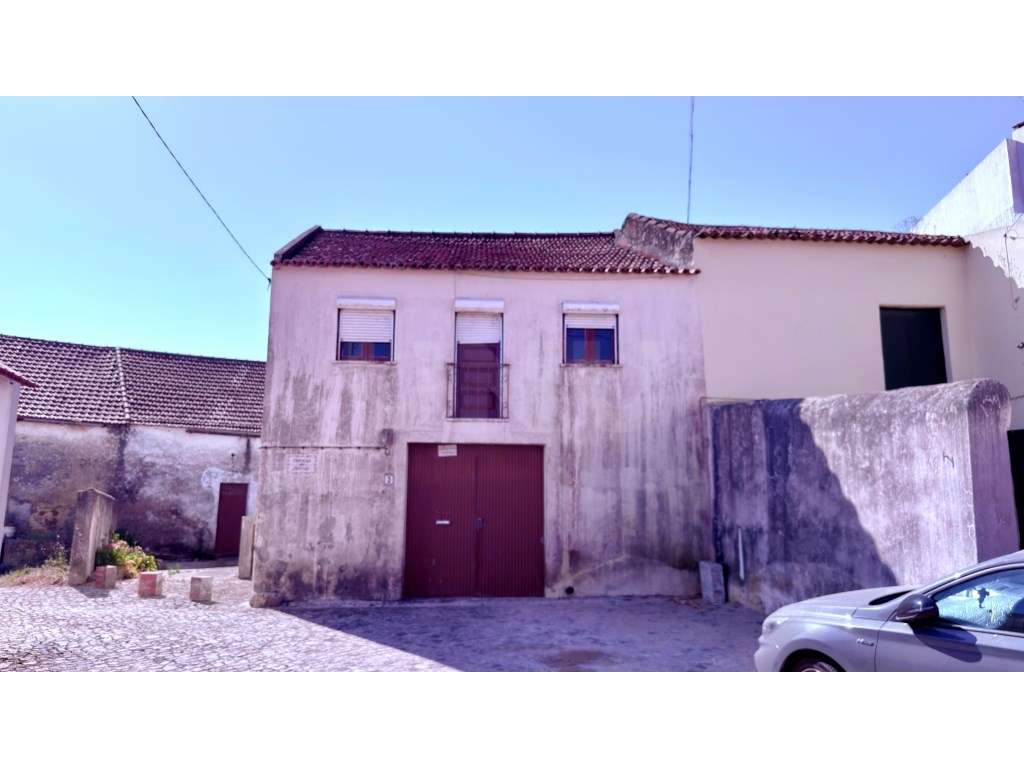 Moradia T2+1, para venda, Enxara dos Cavaleiros, Mafra - Grande imagem: 4/34